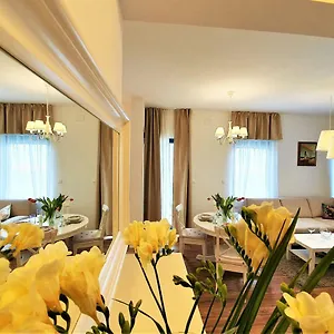 Hygge Location Kastel Luksic / Split Kaštela